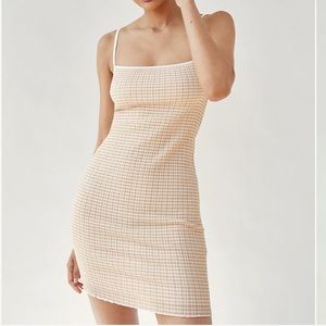 Wilfred Jazz Mini Dress in colour Birch/Espace